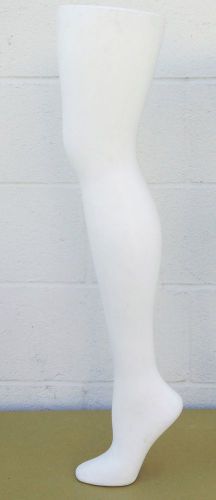 Mn-aa5(#47) used 28.75&#034; freestanding hip high hosiery leg display - white for sale