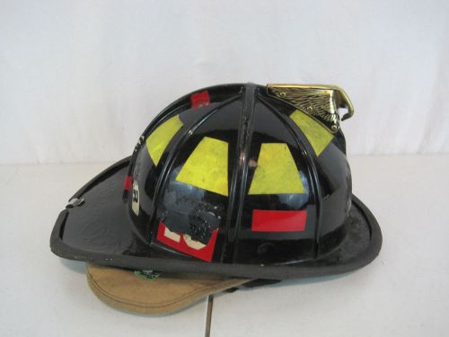 Cairns Firefighter Black Helmet Turnout Bunker Gear With Eagle Model 1010 (H513)
