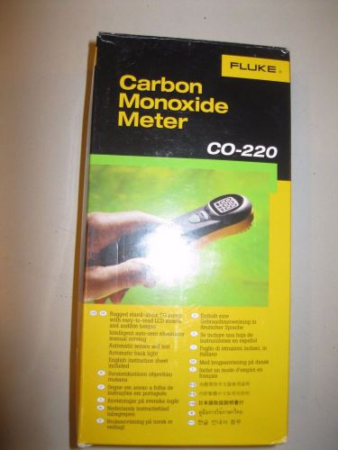 Fluke CO-220 Carbon Monoxide Meter FREE EXPEDITED SHIPPING IN US