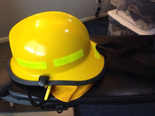 Cairns Helmet 664 Invader w/ Liner Goggles Yellow Fire Firefighter