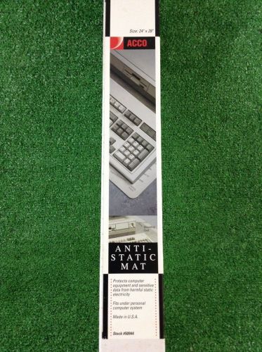 Acco Anti-Static Mat 24&#034; X 28&#034; With Grounding Cord #50944 Grey