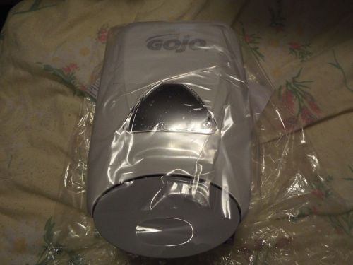 New gojo 5150-06 dove gray fmx 12 hand soap dispenser for sale