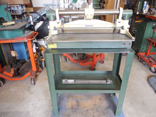 DI ACRO 24&#034;SHEAR DIACRO SHARP/ FACTORY/STAND MATERIAL HOLD DOWN &#034;MINT&#034;