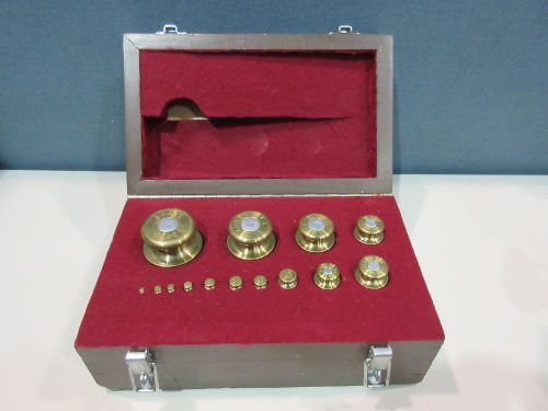 OHAUS 14PC 1G-2KG BRASS WEIGHTS CALIBRATION KIT WITH BOX