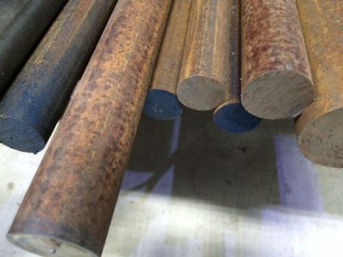 4140 steel bar stock 2&#034; od round bar two 6&#039; pieces. 1 foot total for sale