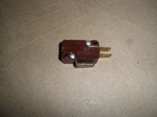 Vintage e33-00ax no nc light force snap limit switch nos cherry e33 usa made for sale