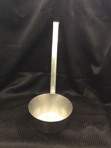 Adcraft 1 qt Stainless Steel Ladle