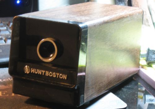 Vintage HUNT BOSTON ~ Desktop Electric Pencil Sharpener ~ Black &amp; wood grain