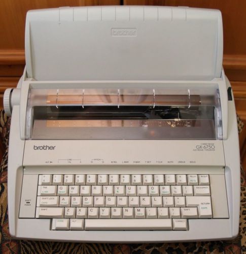 EUC BROTHER GX-6750 ELECTRONIC TYPEWRITER Portable Tested!