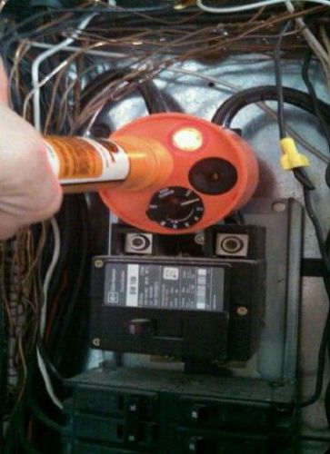Salisbury AC Audio-Visual Voltage Detector 4244