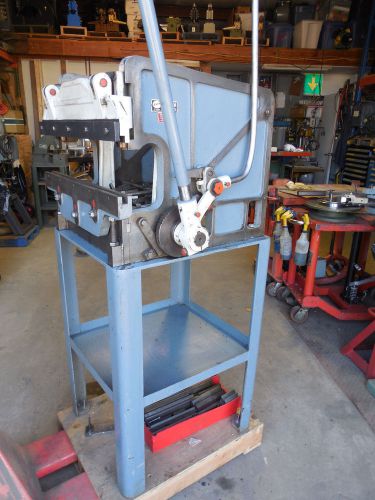 DI ACRO 24&#034; PRESS BRAKE FACTORY STAND AND BACK GAUGE , &#034;EXCELLENT&#034; DIACRO