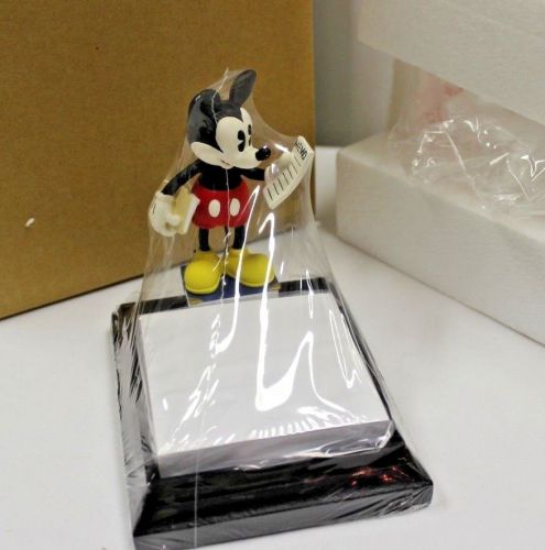 DISNEY CLASSIC MICKEY MOUSE DESKTOP ACCESSORY -  NOTEPAD HOLDER NIB