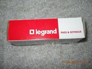 PASS &amp; SEYMOUR CR20-GRY DUPLEX RECEPTACLE 20A/125V, NEW