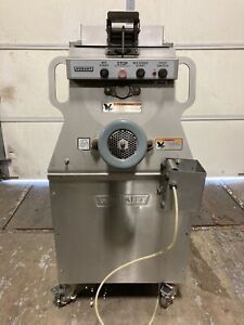 Hobart MG1532 150 pound Meat Mixer Grinder w/ Foot Pedal WORKS GREAT!