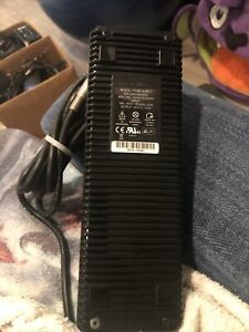 Medical Power Supply 24V 5A MW122RA2400F02 5 Pin