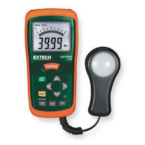 EXTECH LT300 Light Meter,0 To 40K Fc,0 To 400K Lux