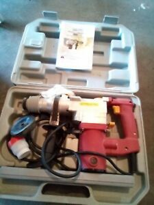 Rotary Hammer Chicago Electric Heavy Duty Model 97743 In Case