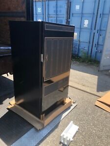 LOT OF 6 NEW IN BOX JUICE DRINK VENDING MACHINES