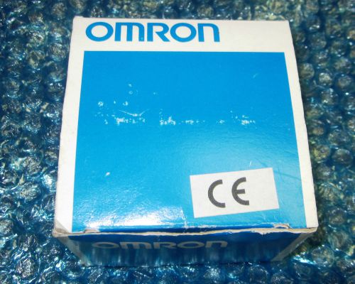 OMRON E2E-X1R5E1 PROXIMITY SWITCH