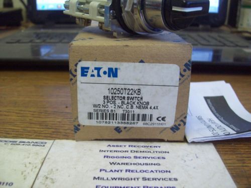 NEW EATON SELECTOR SWITCH 3 POS BLACK 10250T22KB