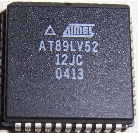 8-Bit Microcontroller IC AT89LV52 / AT89LV52-12JC (NEW)