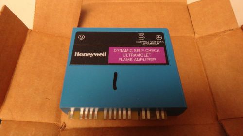 New Honeywell Dynamic Self-Check Ultraviolet Flame Amplifier R7861A1026