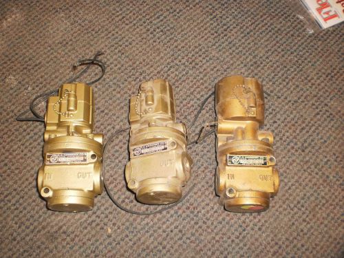 3  NORGREN   1/4&#034;  2 WAY NORMALLY CLOSED   AIR VALVE A1012B-00-P1 &amp; A1012B-00-P1