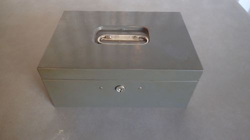 Vintage Steelmaster Lock Box with Key