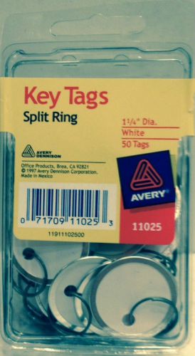 AVERY KEY TAGS 50 TAGS PER PACKAGE WHITE STOCK WITH METAL EDGE RIM