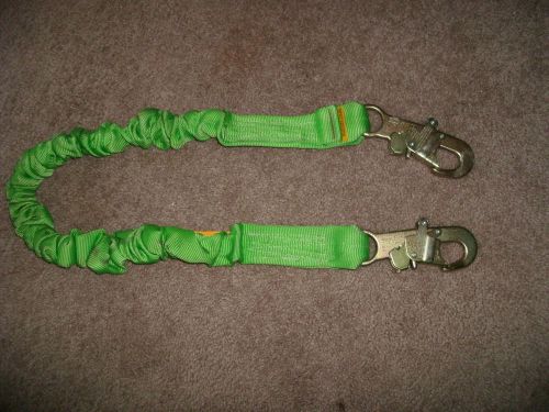 Salsa shockwave absorbing nylon 1800 lbs-6ft long with locking hooks for sale
