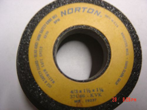 Norton Grinding Wheel, 4&#034; X 1 1/2&#034; X 1 1/4&#034;, 39C46-KVK