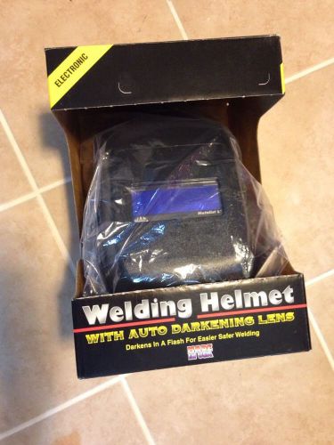 Jesse James Auto-dark Graphic Welding Helmet.   NEW!! SMOKE FREE HOME
