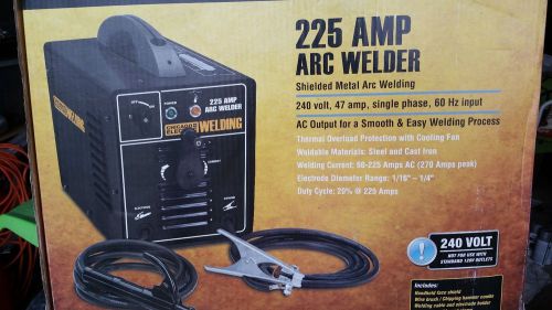 225 Amp Arc Welder BRAND NEW
