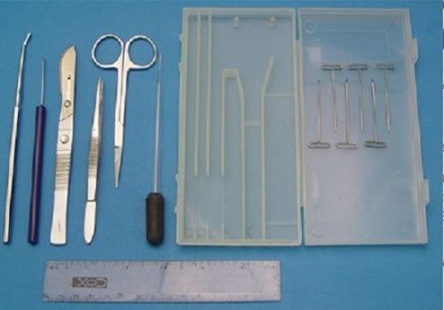 Precision dissection kit in hard case  w/t-pins-great for students! for sale