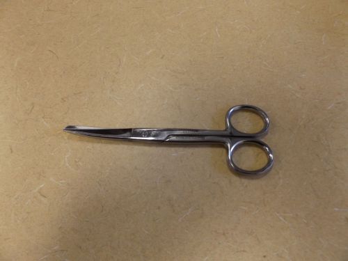 V. Mueller HS8118  operating scissors  5 1/2” (14cm)