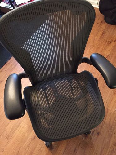Herman Miller Aeron Chair - Size B - Excellent Condition