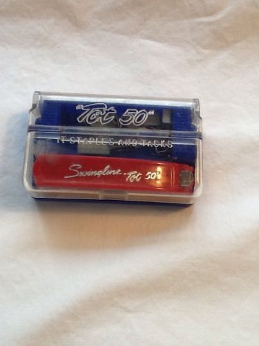 Vintage Swingline &#039;Tot 50&#034; Mini Stapler - Red With Blue Plastic Case