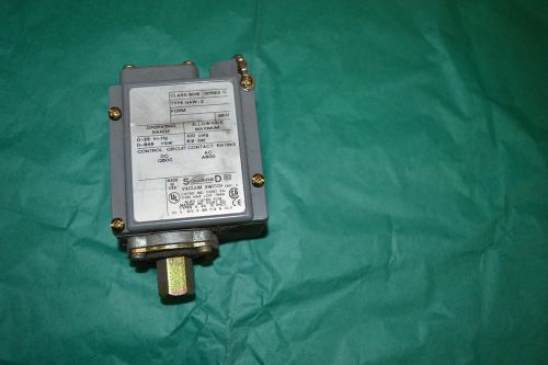 Square D Vacuum Switch - 100psig Max, Class 9016, Series C, Type GAW-2, Sku 599