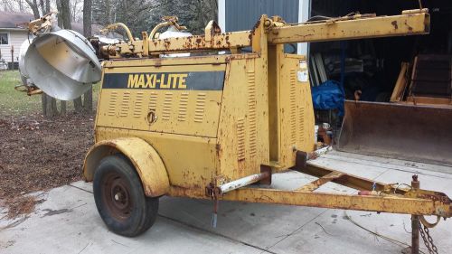 Maxi-lite light tower/generator for sale