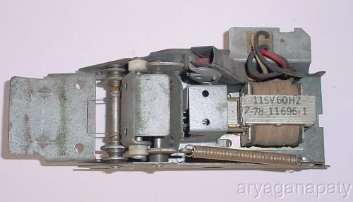 Rock-Ola CCA6 can  soda vending machine  Solenoid Dispensing Assembly - working