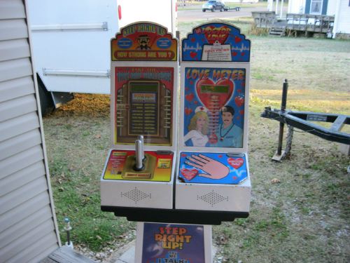 Love Meter/Grip Vending Machine