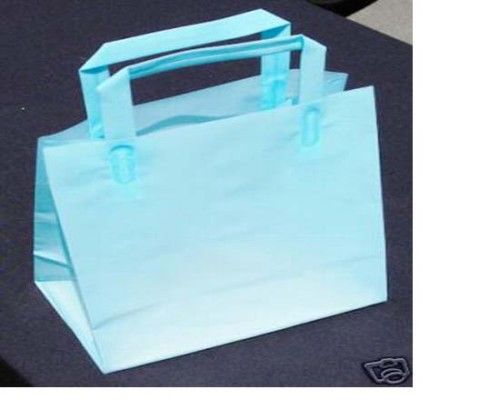 250 pcs thick plastic baby blue vogue frosty retail shopping bags with handle for sale