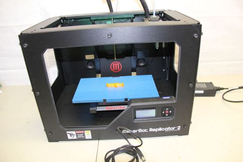 Makerbot Replicator 2 3D Printer with only 82 Hours + Full Spool of PLA Filament