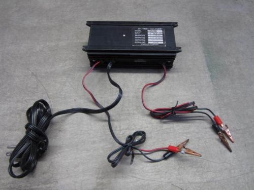 J.W. Hock Battery Charger 6VDC 1.5A