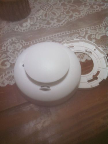 **lot of 11*** dwards signaling 521bxt photoelectric smoke detector, with heat for sale