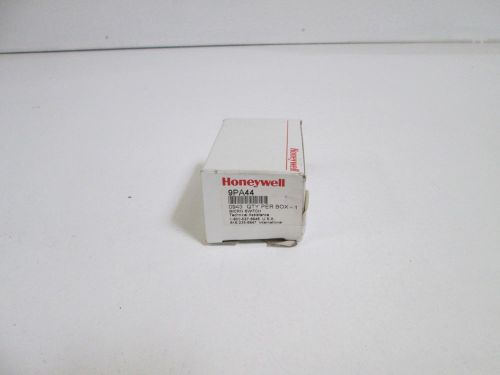 HONEYWELL LIMIT SWITCH-OT 9PA44 (WHITE BOX)  *NEW IN BOX*