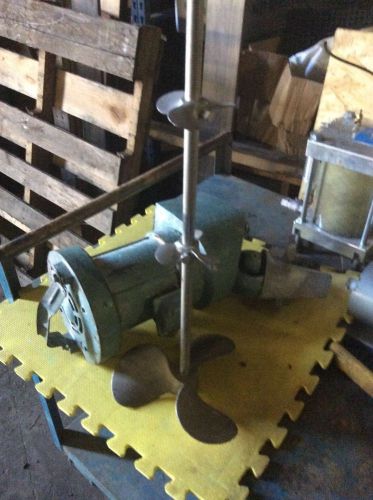 1/4 h.p lightnin with agitator shaft and impellers for sale