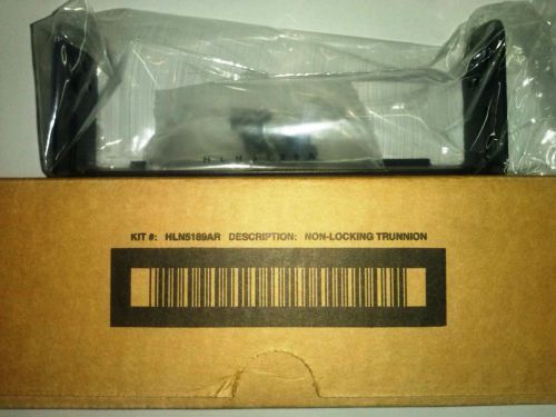Motorola HLN5189AR Non-Locking Trunnion Bracket for M100 and GM300