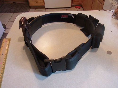 Bianchi duty belt size Medium with extras - FREE SHIPPING - Law Enforcement