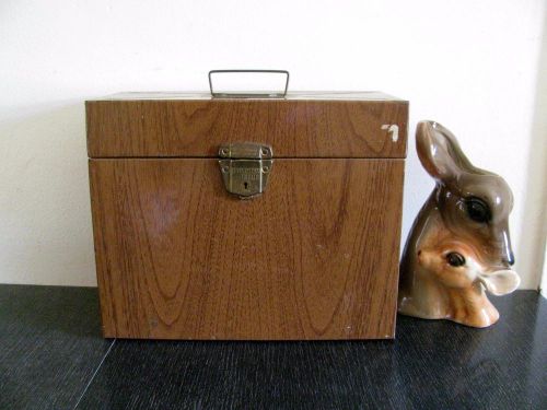 large brown faux bois file box vintage 70s fake wood grain print Portafile